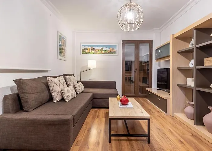 Apartamento con terraza a 4 minutos de la Catedral